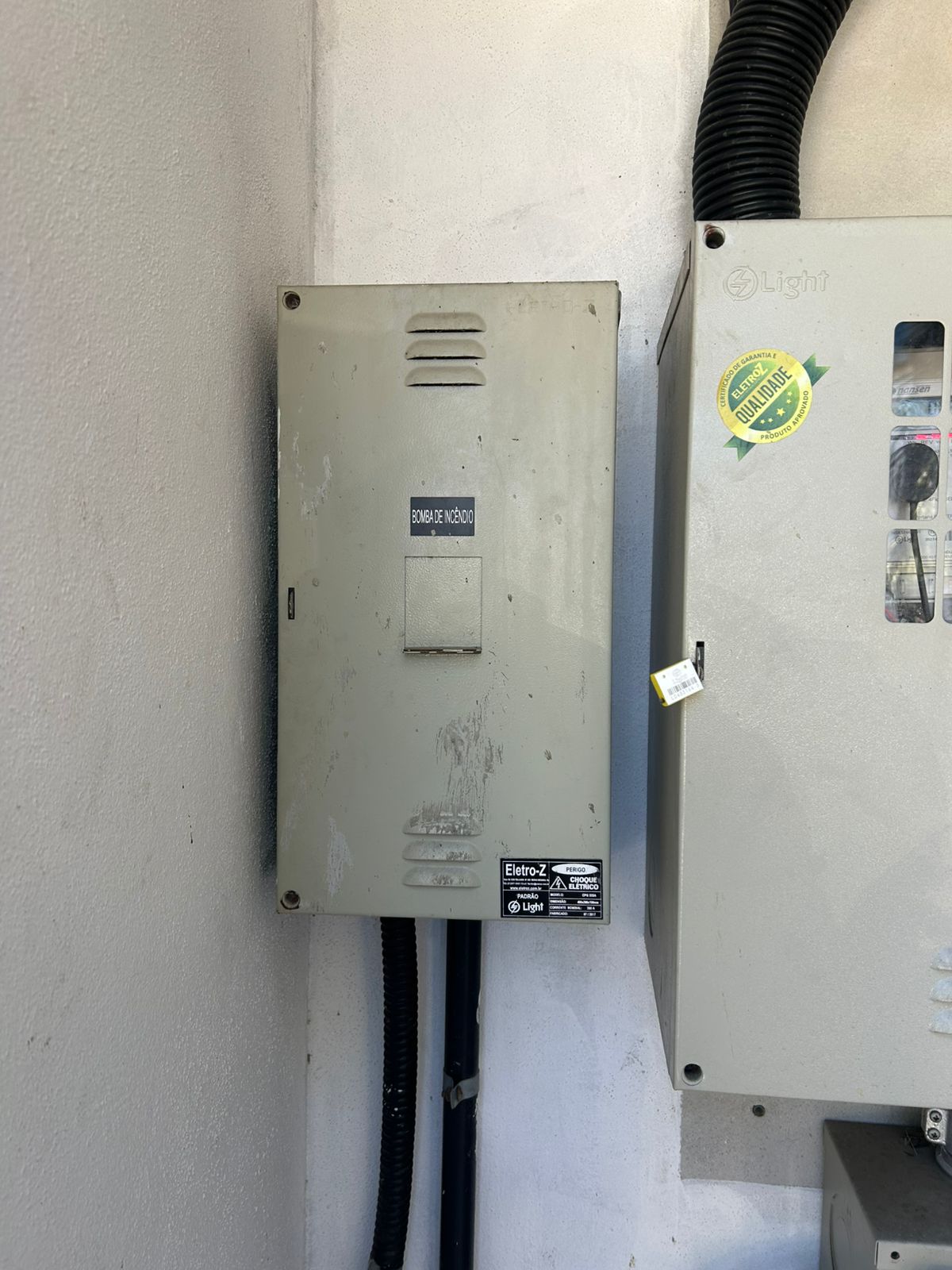 PAINEL ELÉTRICO DA BOMBA DE INCÊNDIO - ALPHAMALL